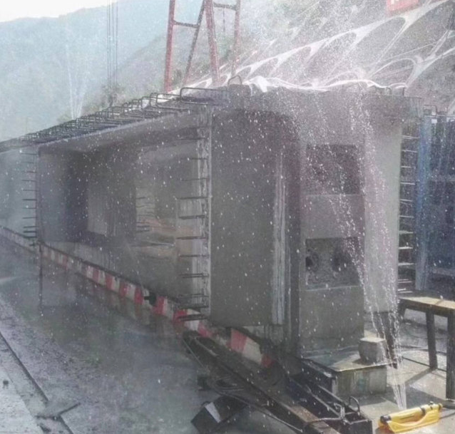 布料機(jī)、大型布料機(jī)、行走式布料機(jī)、圓筒布料機(jī)、行走式液壓布料機(jī)、移動式液壓布料機(jī)、電動布料機(jī)、手動布料機(jī)、梁場專用液壓布料機(jī)
